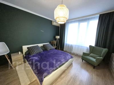 2-бөлмелі пәтер · 82 м² · 8/9 қабат, Пр исатая тайманова 58, бағасы: 330 000 〒 в Атырау