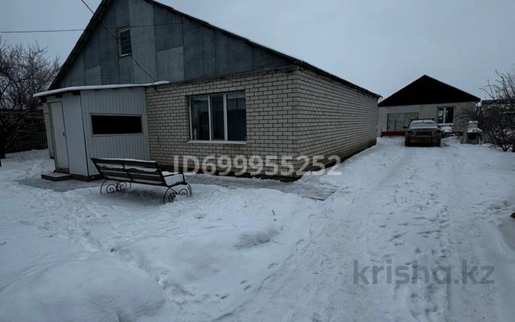 Жеке үй · 4 бөлме · 110 м² · 10 жүзд., Зачаганск пгт ш/а., М.Шокай, бағасы: 22 млн ₸ в Уральске, мкр. Зачаганск пгт — фото 2