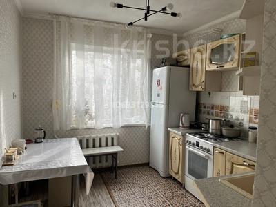 3-бөлмелі пәтер, 70 м², 4/9 қабат, Богембайулы 36, бағасы: 28 млн 〒 в Семее