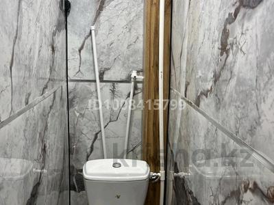 2-бөлмелі пәтер · 46 м² · 2/5 қабат, Ленинградская 79 — Ресторан Арман. маг Алма, бағасы: 7.6 млн 〒 в Шахтинске