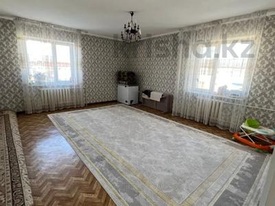 3-бөлмелі пәтер, 90 м², 5/5 қабат, мкр Нурсат, бағасы: 28.5 млн 〒 в Шымкенте, Каратауский р-н