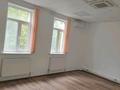 Кеңселер, кабинеттер және жұмыс орындары · 400 м², бағасы: 2.4 млн ₸ в Атырау, мкр Центральный — фото 6