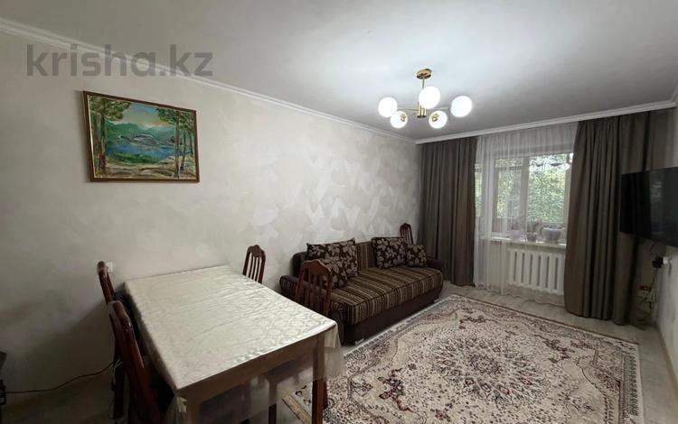3-комнатная квартира · 61.8 м² · 2/5 этаж, Майкудук, 18й микрорайон за 16.5 млн ₸ в Караганде, Алихана Бокейханова р-н — фото 2