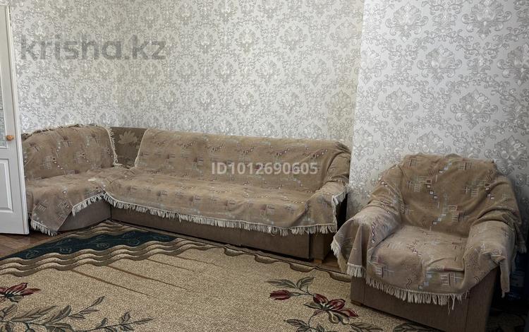 2-бөлмелі пәтер · 60 м² · 1/10 қабат, мкр Юго-Восток, шахтеров 74, бағасы: 23 млн ₸ в Караганде, Казыбек би р-н — фото 2