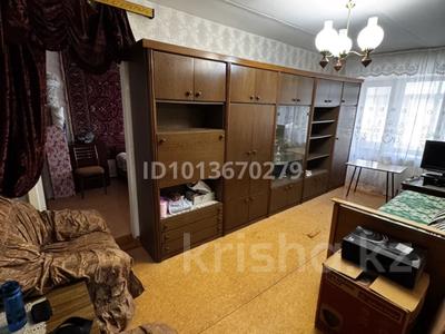 2-комнатная квартира · 44 м² · 3/3 этаж, Асау-барак 50 за 10.8 млн ₸ в Актобе, мкр. Курмыш