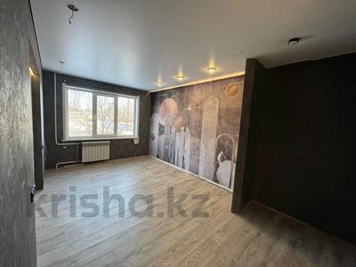 5-комнатная квартира · 116.4 м² · 3/5 этаж, Льва Толстого 11 за 38.6 млн 〒 в Усть-Каменогорске