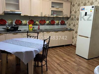 2-комнатная квартира · 100 м² · 1 этаж, Назарбаев за 30 000 〒 в Туркестане