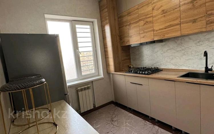 3-комнатная квартира · 60 м² · 5/5 этаж, Отырар — Верхний Отырар за 200 000 ₸ в Шымкенте, Аль-Фарабийский р-н — фото 2