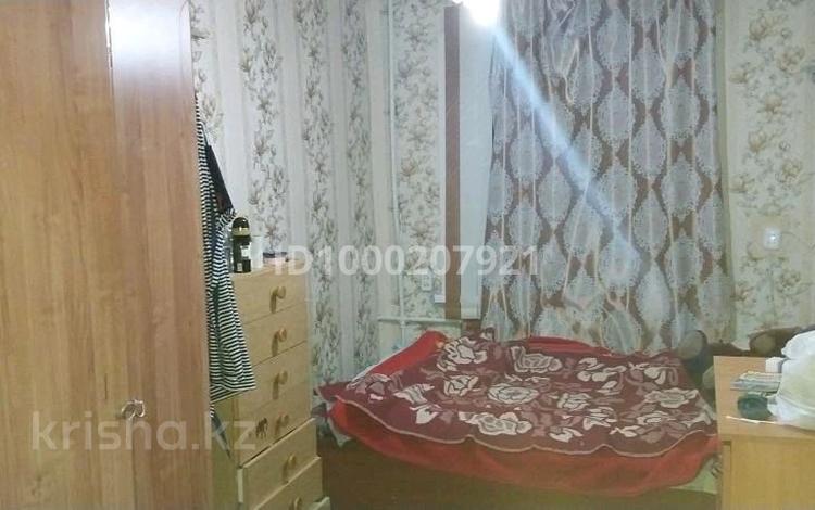 3-комнатная квартира · 57 м² · 2/4 этаж, Абая — Находится в центре города, рядом ДК, стадион за 12.5 млн ₸ в Абай — фото 2
