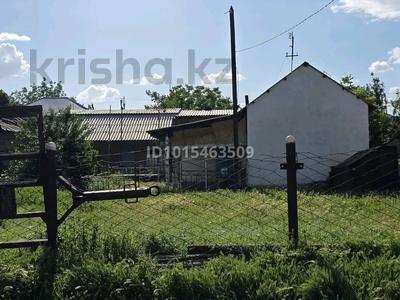 Үйдің бір бөлігі · 2 бөлме · 40 м² · 6 жүзд., Молда муса 115 — 4 маршрут, бағасы: 7 млн ₸ в Кентау