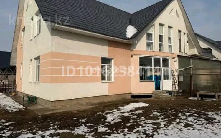 Үйдің бір бөлігі · 5 бөлме · 230 м² · 6 жүзд., Кайсенова 7а, бағасы: 400 000 ₸ в Бельбулаке (Мичурино) — фото 2