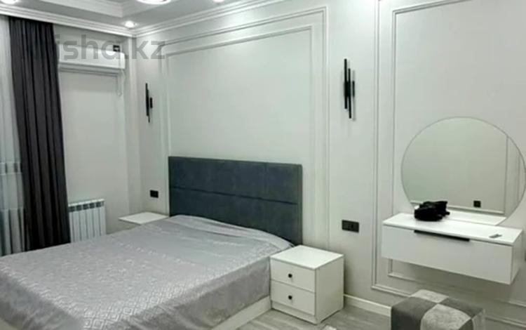 2-бөлмелі пәтер · 74 м² · 3/12 қабат, Аргынбекова 29/4 к2 — Шаяхметов, бағасы: 300 000 ₸ в Шымкенте, Каратауский р-н — фото 2