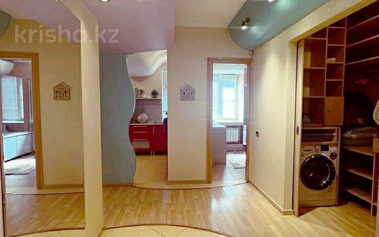 1-комнатная квартира · 53 м² · 3/5 этаж, Богенбай батыра — Валиханова за 350 000 ₸ в Алматы — фото 27