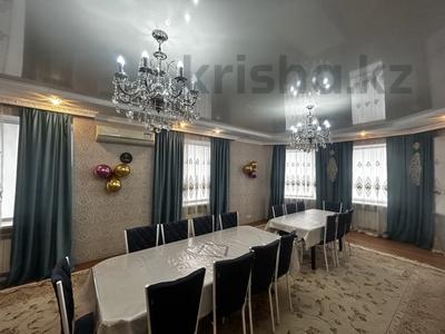 Дом · 5 комнат · 300 м², Сазда-3, Брусиловского 3 за 60 000 〒 в Актобе