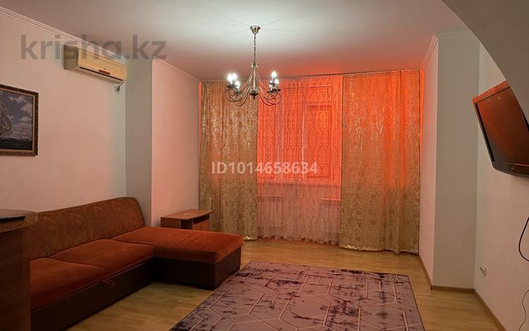 2-бөлмелі пәтер · 70 м² · 4/10 қабат, Молдагулова 58/4, бағасы: 160 000 ₸ в Актобе — фото 10