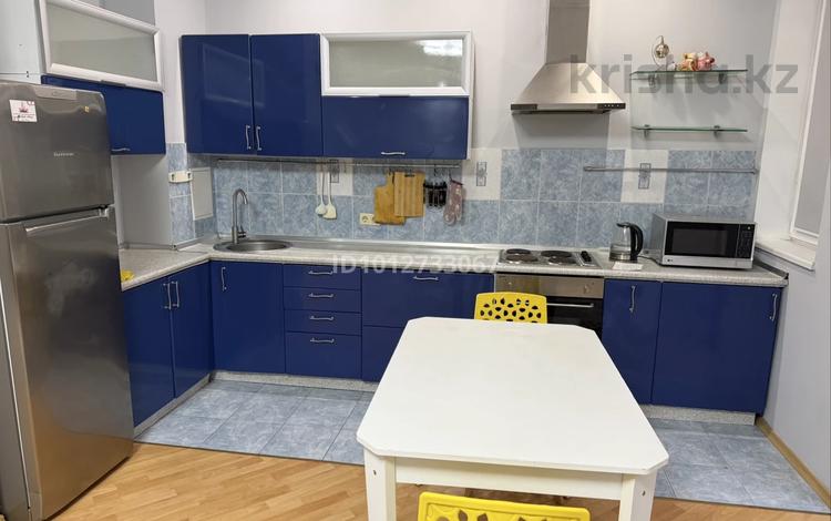 2-комнатная квартира · 70 м² · 2/13 этаж, Аль-Фараби 97 — Альфараби за 350 000 ₸ в Алматы, Бостандыкский р-н — фото 8