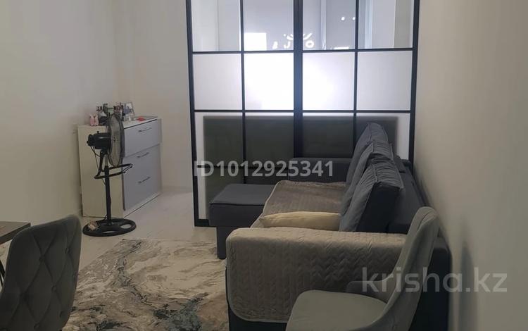 1-бөлмелі пәтер · 33 м² · 5/10 қабат, Варламова 1 — Карасай батыра, бағасы: 240 000 ₸ в Алматы, Алмалинский р-н — фото 2