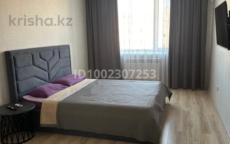 1-бөлмелі пәтер · 40 м² · 9/9 қабат, Мкр. Береке 57 — Тобол арена, бағасы: 14 000 ₸ в Костанае — фото 2