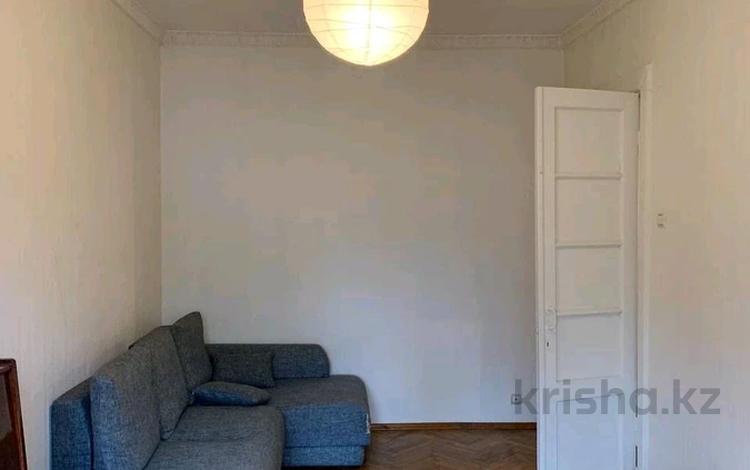 2-комнатная квартира, 48 м², 4/5 этаж помесячно, Желтоксан 30