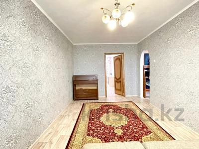2-комнатная квартира, 45 м², 4/5 этаж, ул.Абая за 12 млн 〒 в Уральске