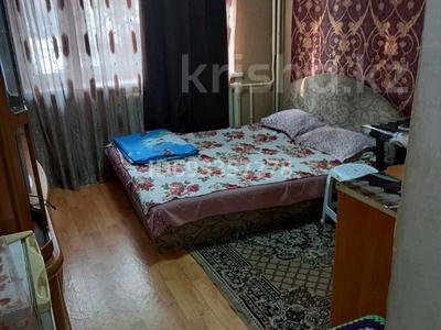 1-комнатная квартира, 26 м², 1/3 этаж по часам, Пр.Сейфуллина 107 — Угол ул. Жумабаева за 2 000 〒 в Алматы, Жетысуский р-н