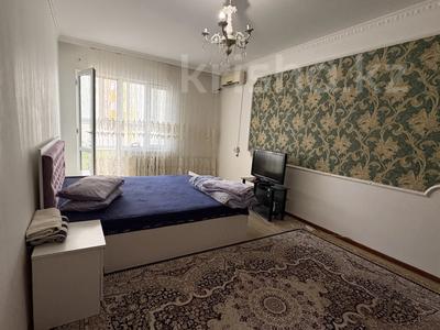 1-комнатная квартира · 50 м² · 7/9 этаж, мкр. Алмагуль, Алмагул 14 за 10 000 ₸ в Атырау