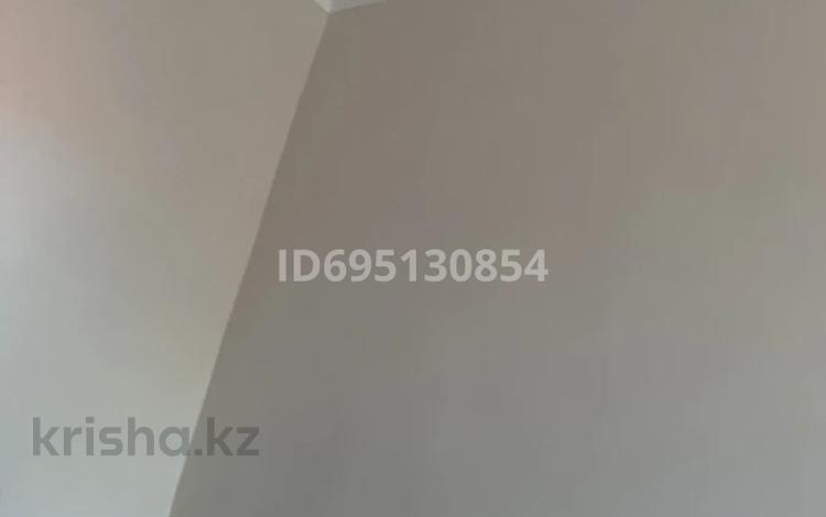 3-бөлмелі пәтер · 60 м² · 3/5 қабат, Махамбет көшесі 121/ 121/ — Азаттық, бағасы: 18 млн ₸ в Атырау — фото 7