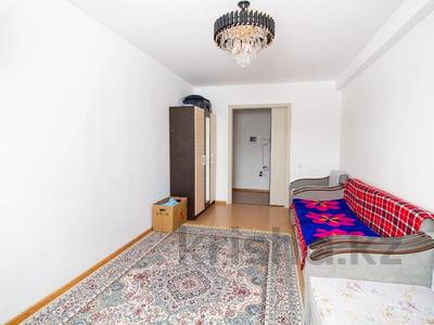 1-комнатная квартира, 36 м², 2/5 этаж, Мкр Бирлик 34 за 13 млн 〒 в Талдыкоргане, мкр Бирлик