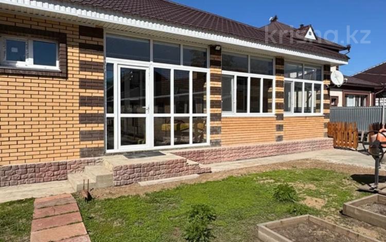 Отдельный дом · 4 комнаты · 132 м² · 11 сот., Банковец 2 — Супермаркет Суровский за 60 млн ₸ в Уральске — фото 43