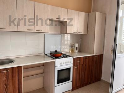 Аренда квартир в Алматы: 1-комнатная квартира · 40 м² · 4/9 этаж, мкр Нуркент 63 — Рыскулова Момышулы за 200 000 〒 1-комнатная квартира · 40 м² · 4/9 этаж, мкр Нуркент 63 — Рыскулова Момышулы за 200 000 〒 в Алматы, Алатауский р-н
