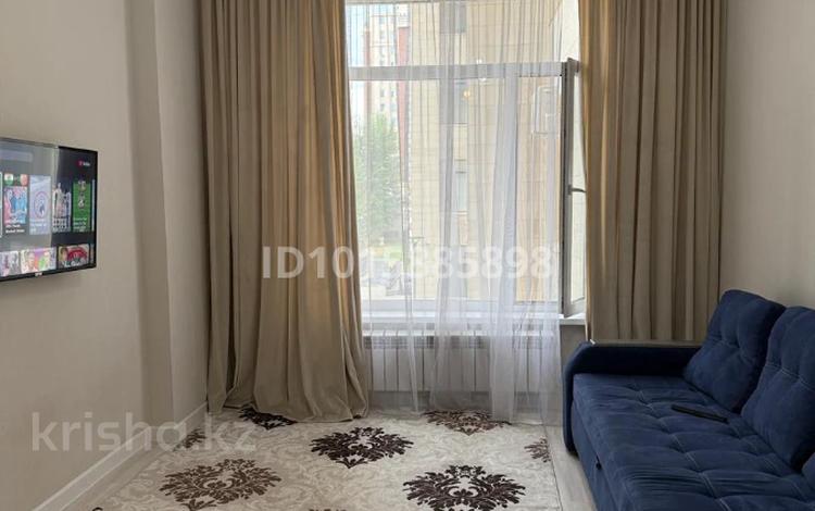 1-комнатная квартира · 40 м² · 2/9 этаж, Керей Жанибек хандары 16 за 250 000 ₸ в Астане, Есильский р-н — фото 2