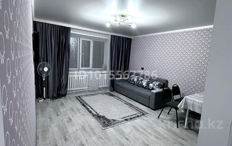 2-комнатная квартира · 37 м² · 4/9 этаж, Засядко 54 за 15 млн ₸ в Семее — фото 2
