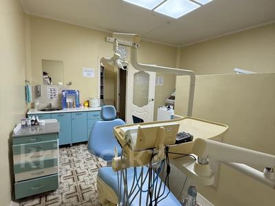 Медорталықтар мен дәріханалар · 116 м², бағасы: 53 млн ₸ в Сатпаев