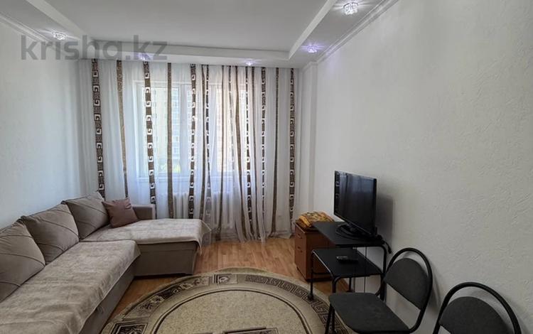 2-комнатная квартира · 58 м² · 3/14 этаж, Сарайшык 5/1 за 250 000 ₸ в Астане, Есильский р-н — фото 2