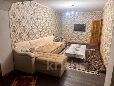 3-комнатная квартира · 72 м² · 2/5 этаж, Желтоксан 3а за 220 000 ₸ в Шымкенте, Аль-Фарабийский р-н