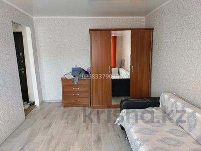 1-комнатная квартира, 27 м², 3/5 этаж помесячно, Муткенова 54 за 100 000 〒 в Павлодаре