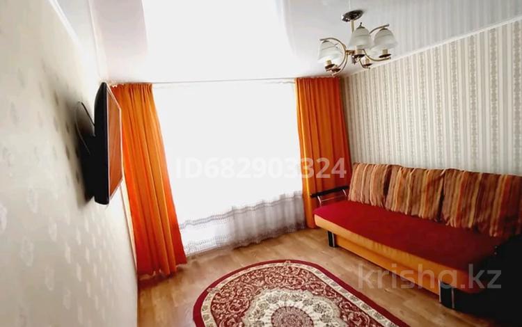 2-комнатная квартира · 52 м² · 1/5 этаж, Боровская 109 — Ломоносова за 15 000 ₸ в Щучинске — фото 2