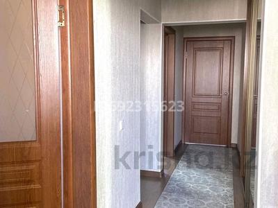 3-комнатная квартира, 76 м², 7/9 этаж, мкр Сайран 2б — матазалка за 62 млн 〒 в Алматы, Ауэзовский р-н