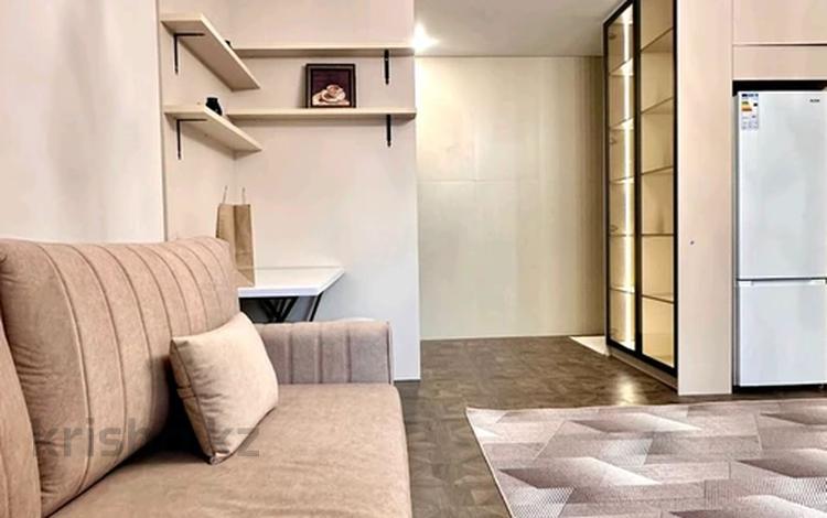 4-бөлмелі пәтер · 120 м² · 2/9 қабат, Самал-2 ш/а. 85 — Достык Плаза, бағасы: 35 000 ₸ в Алматы, Медеуский р-н — фото 2