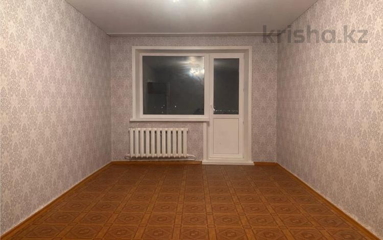 1-комнатная квартира · 32 м² · 5/5 этаж, Майкудук, 13й микрорайон за 7 млн ₸ в Караганде, Алихана Бокейханова р-н — фото 6