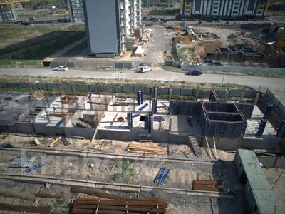 4-комнатная квартира · 109.3 м² · 2/7 этаж, Илияса Есенберлина 80 за ~ 38.3 млн 〒 в Усть-Каменогорске