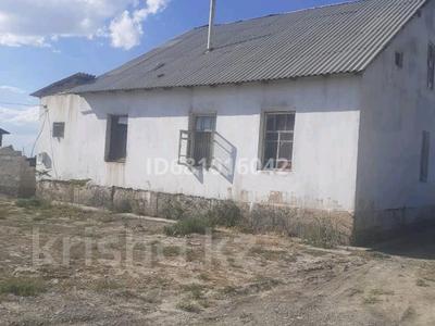 Отдельный дом · 5 комнат · 195 м² · 10 сот., Оренбург 15 — Переезд Центральная дорога за 23 млн 〒 в Туркестане