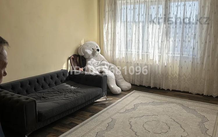 3-комнатная квартира · 77 м² · 4/5 этаж, мкр Нурсат 107 за 150 000 ₸ в Шымкенте, Каратауский р-н — фото 2