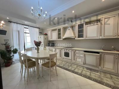 6-комнатная квартира · 255 м² · 10/11 этаж, мкр Новый Город, Лободы 25/3 за 110 млн 〒 в Караганде, Казыбек би р-н