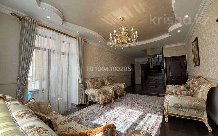 6-комнатная квартира · 255 м² · 10/11 этаж, мкр Новый Город, Лободы 25/3 за 110 млн ₸ в Караганде, Казыбек би р-н — фото 16