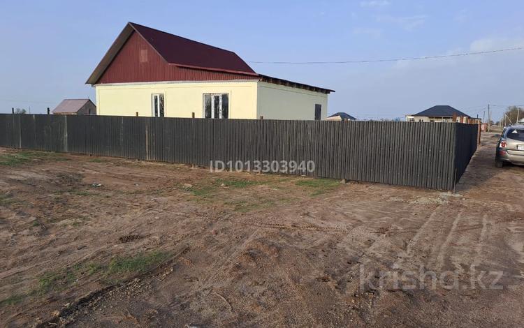 Отдельный дом · 3 комнаты · 82.2 м², Абая 7 за 16 млн ₸ в  — фото 2