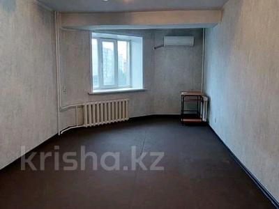 2-комнатная квартира, 54 м², 3/9 этаж, Валиханова за 18 млн 〒 в Петропавловске