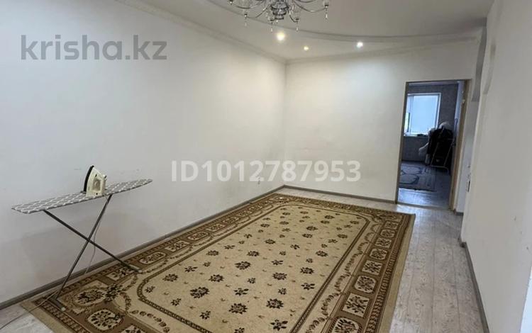 2-комнатная квартира · 49 м² · 2/5 этаж, Абулхайыр хана 49 за 15 млн ₸ в Актобе — фото 2