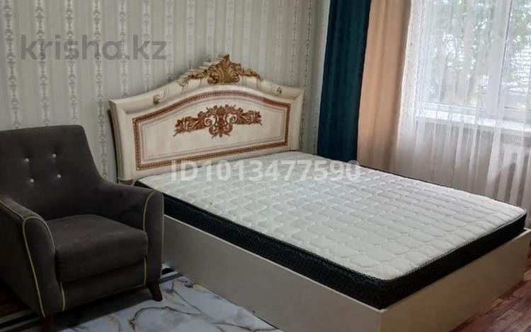 1-комнатная квартира · 40 м², Наиманбаева 159 за 140 000 ₸ в Семее — фото 2