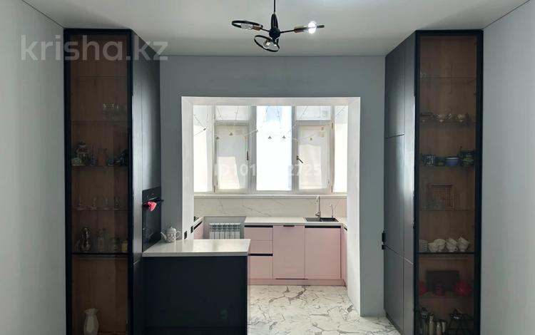 2-бөлмелі пәтер · 95 м² · 3/5 қабат, мкр. Алтын орда, Микрорайон Батыс 2, бағасы: 65 млн ₸ в Актобе — фото 2